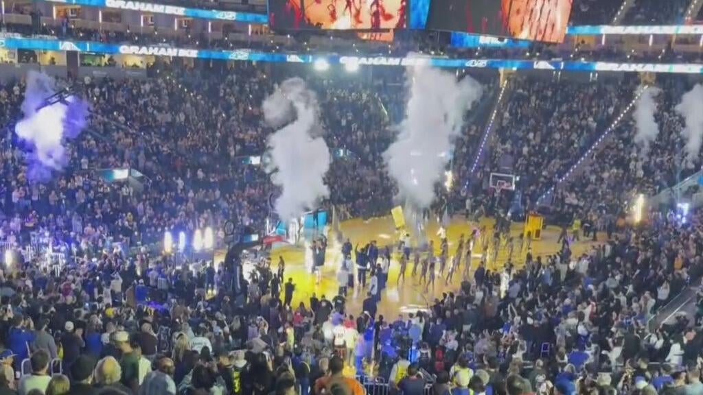 Warriors fans pack Chase Center for home opener with championship hopes — CBS Bay Area (KPIX), Lubbock Health news