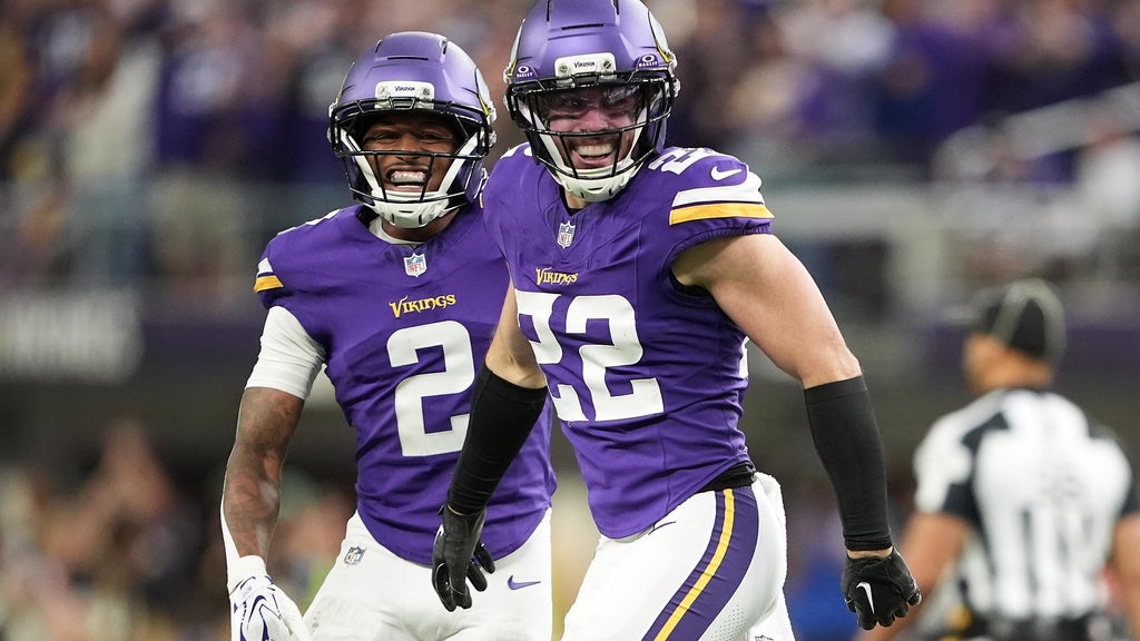 Vikings defense clamps down on Daniel Jones and the Colts for a 16-10 victory to stay undefeated — WCCO / CBS Minnesota, Lubbock Arts news