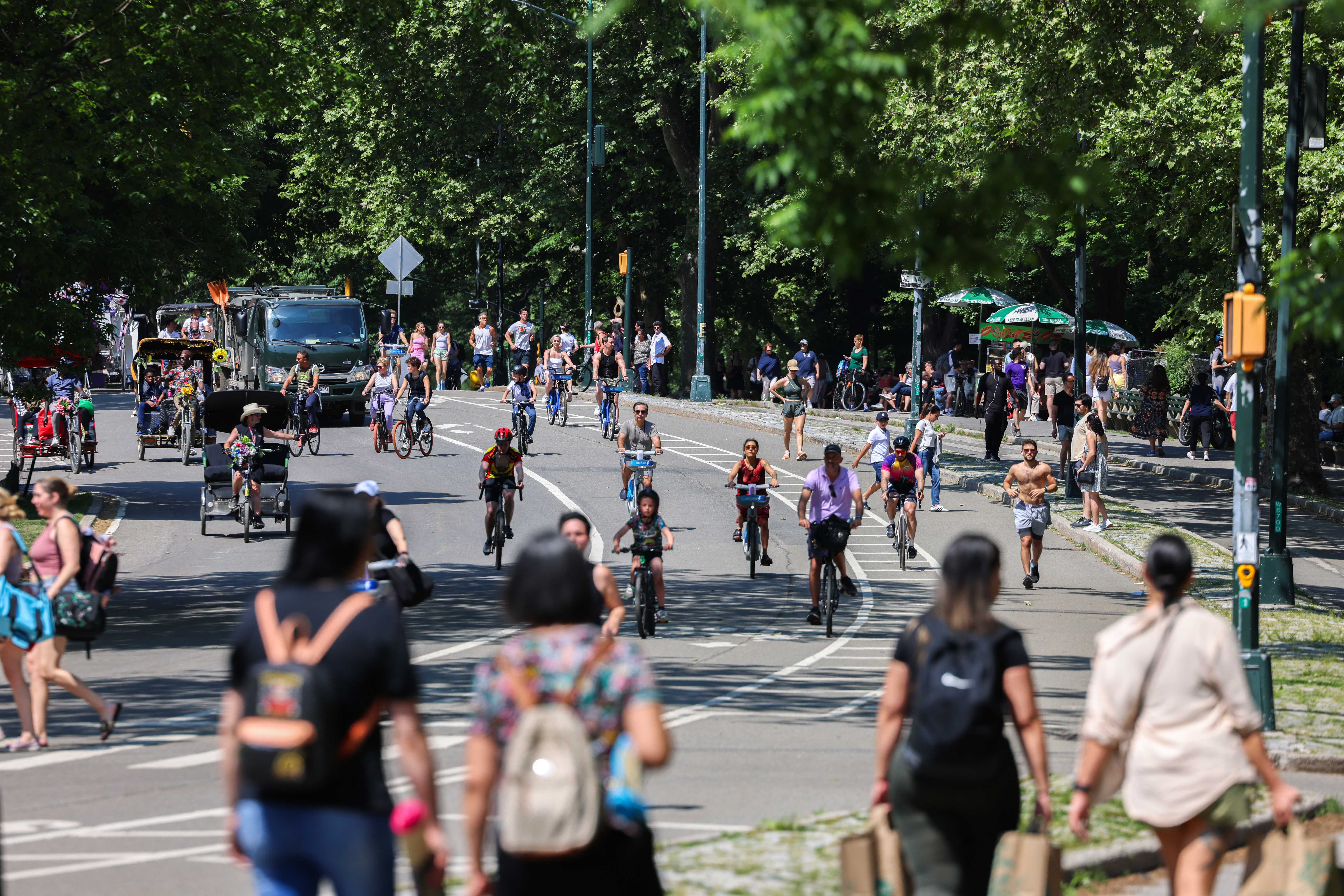 Central Park's car-free loop is busier than ever. Crashes keep piling up. — Gothamist, Lubbock Community news