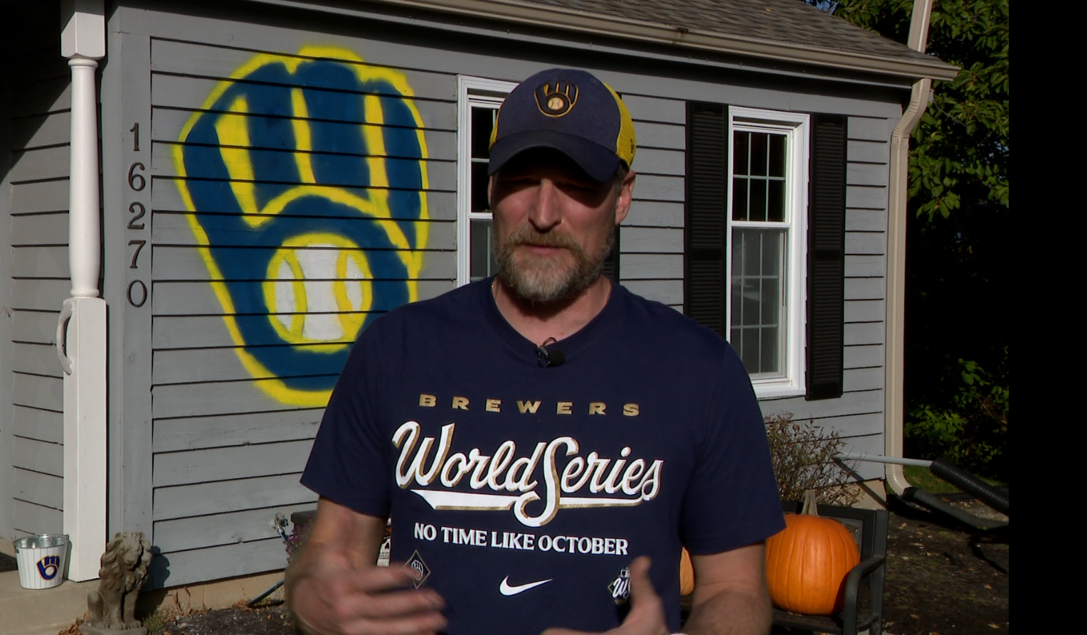 Brewers fan paints house to celebrate team’s World Series run — WISN 12 Milwaukee, Lubbock Sports news