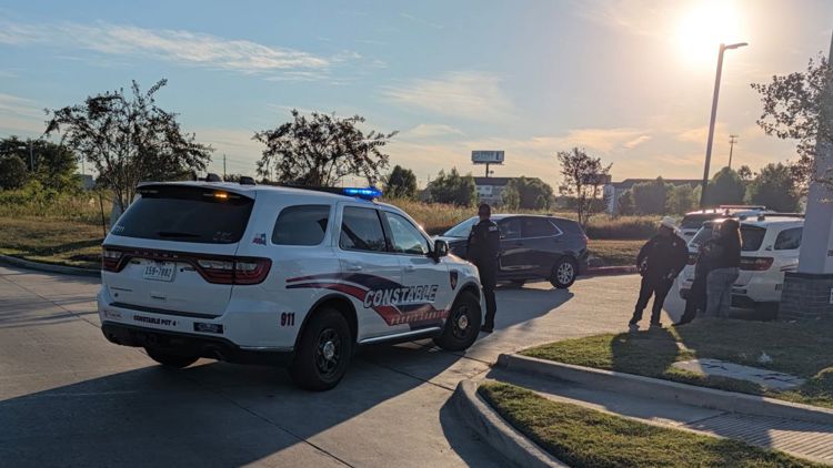 15-year-old riding electric scooter involved in crash near FM 1960, deputies say — KHOU 11 (Houston), Lubbock Community news