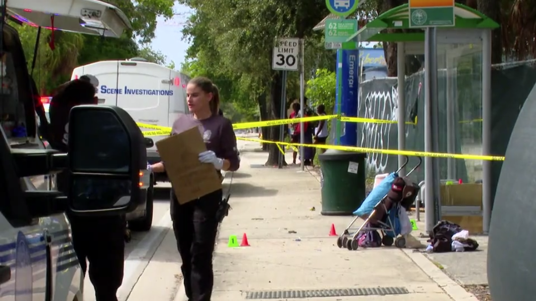 Attacker, victim injured in stabbing at Miami bus stop — WSVN 7 Miami-Dade, Lubbock Community news